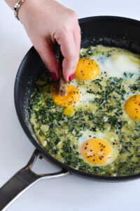 Creamy Spinach Green Shakshuka