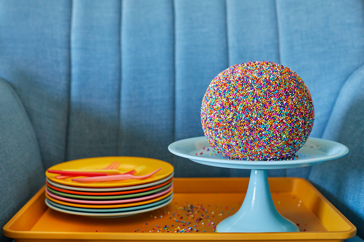 Giant Chocolate Ball Cake