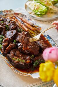 Tender Plum-Braised Beef Roast
